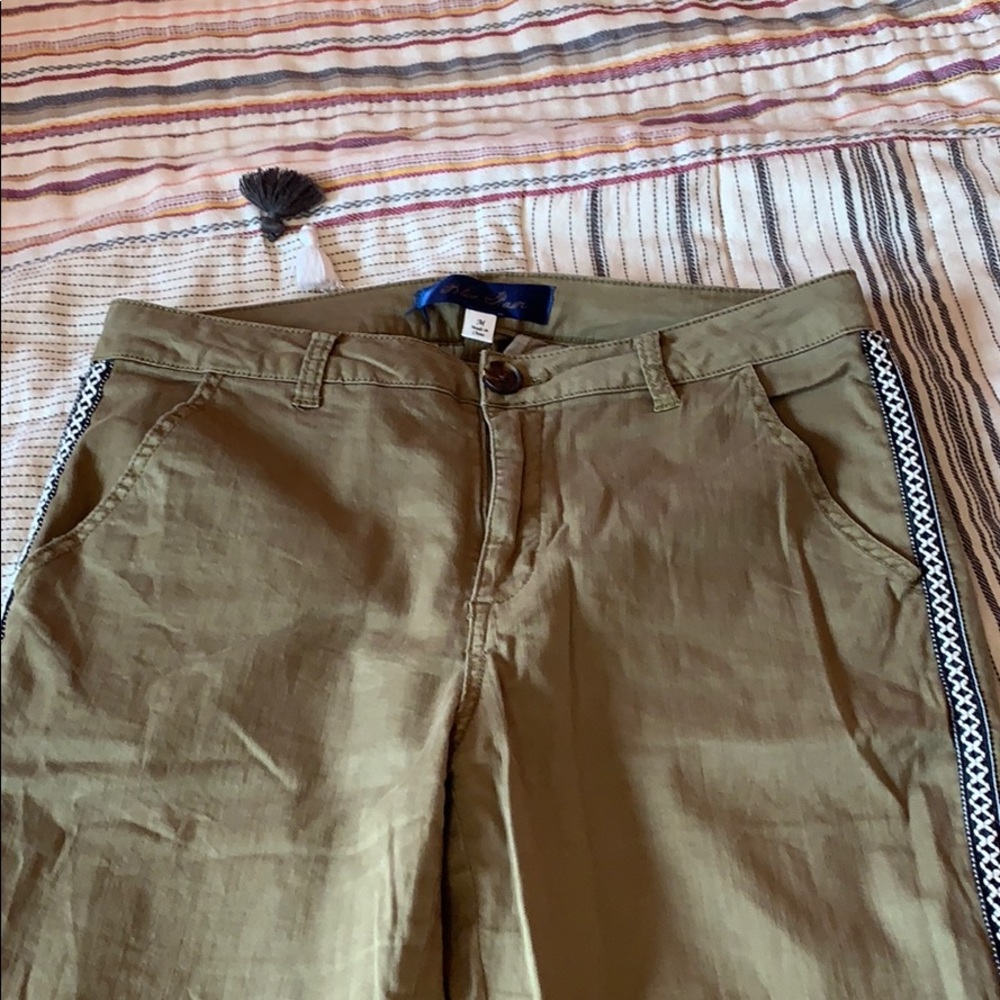 Jeans - Picture 2 of 3